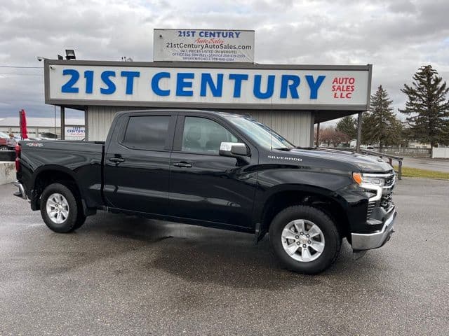 2025 Chevrolet Silverado 1500 LT Crew Cab 4WD