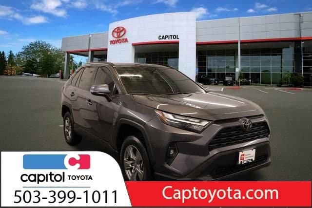 2024 Toyota RAV4 XLE AWD