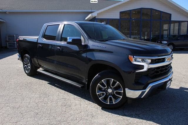 2024 Chevrolet Silverado 1500 LT Crew Cab 4WD