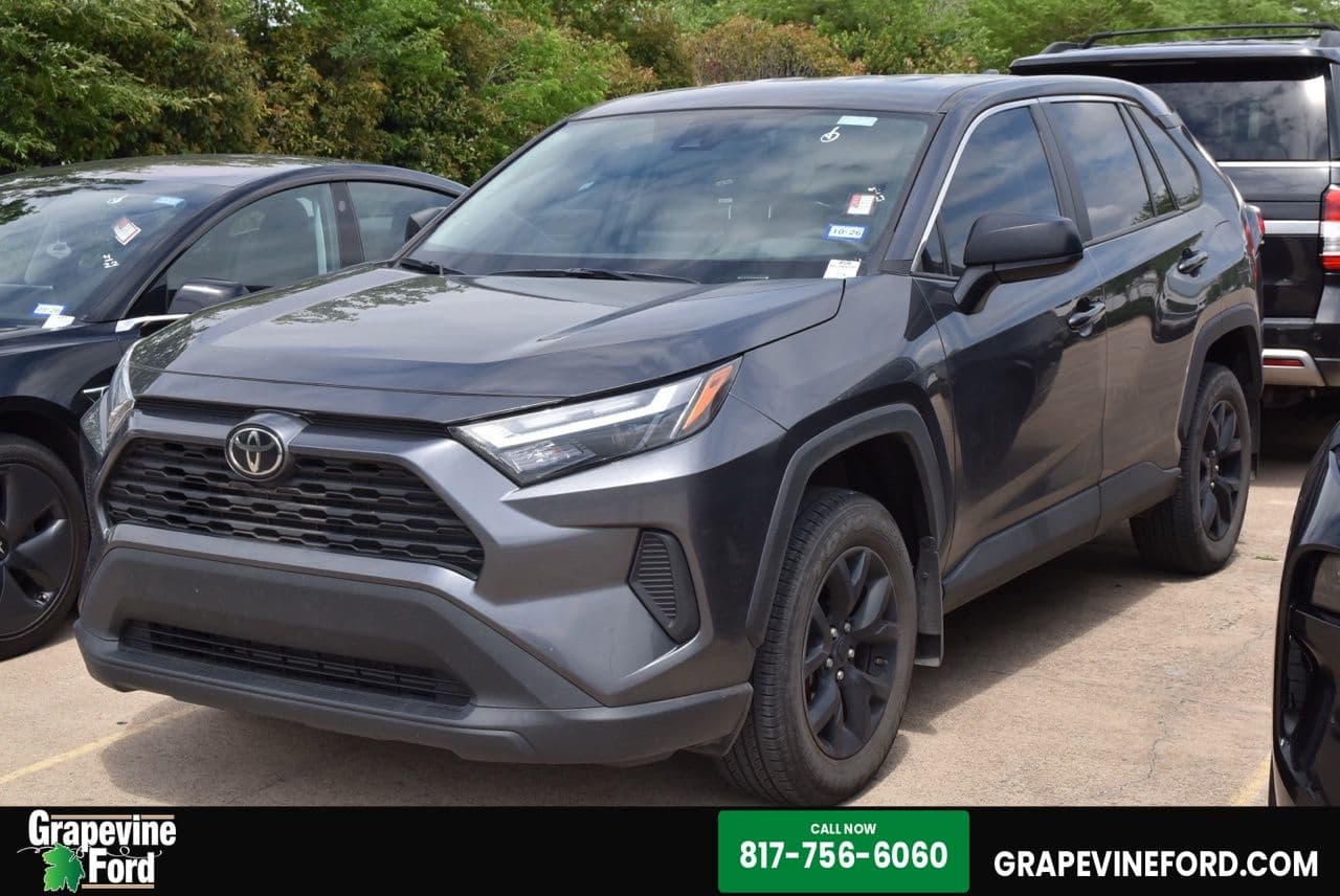 2024 Toyota RAV4 LE AWD