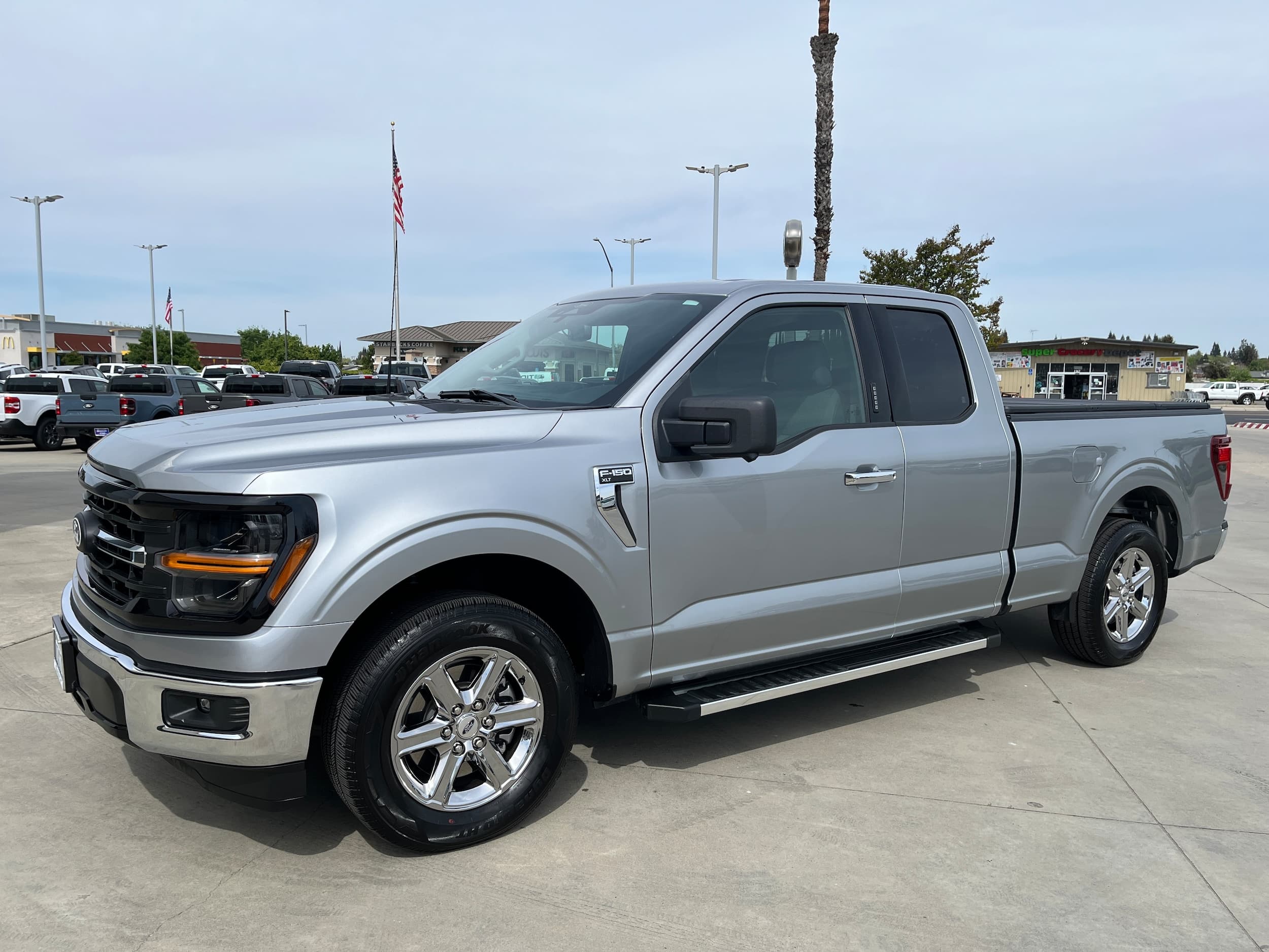 2024 Ford F-150 XLT SuperCab RWD