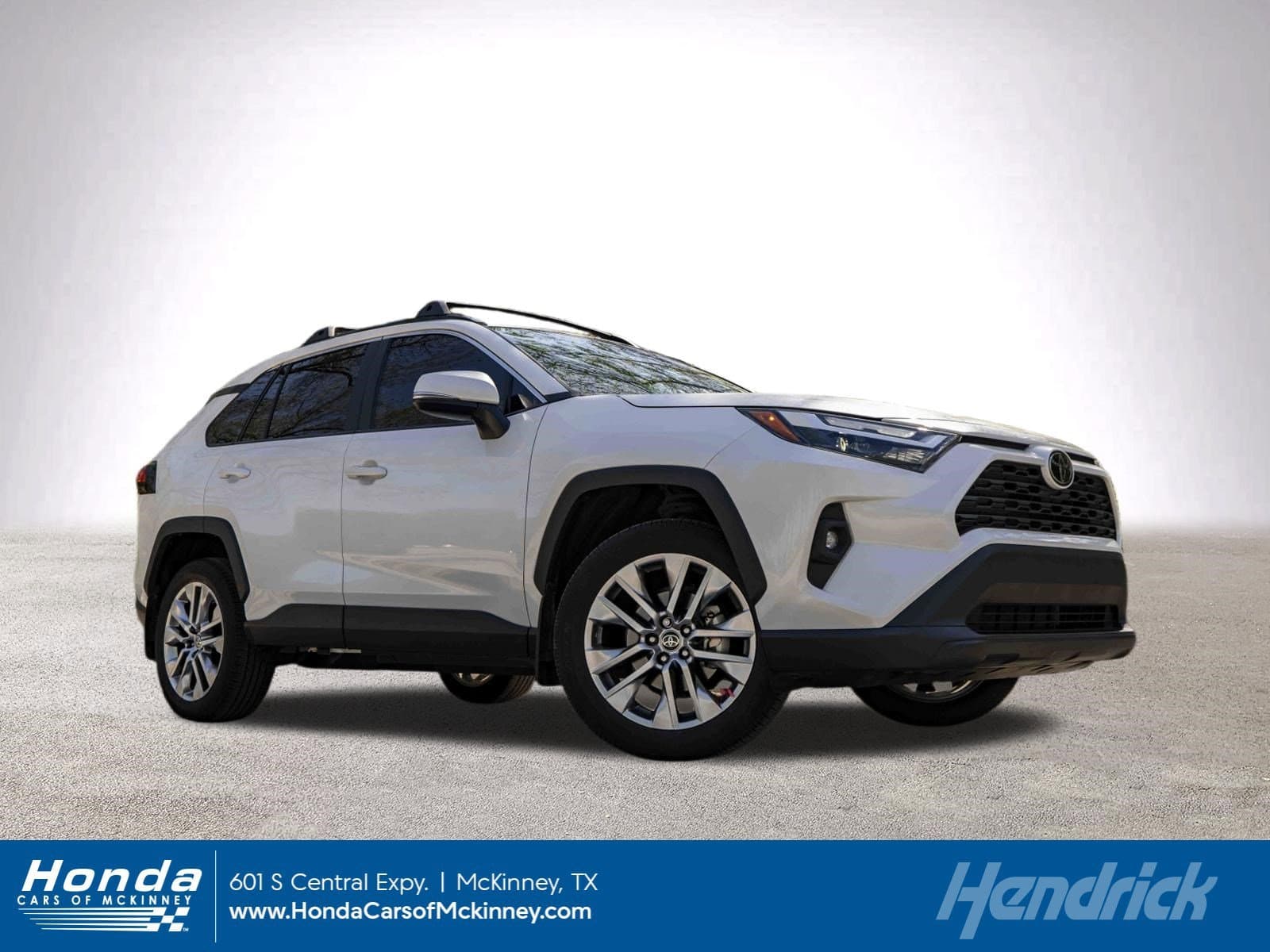 2024 Toyota RAV4 XLE Premium FWD