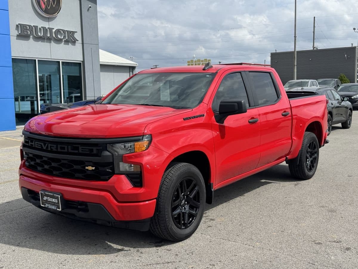 2024 Chevrolet Silverado 1500 Custom