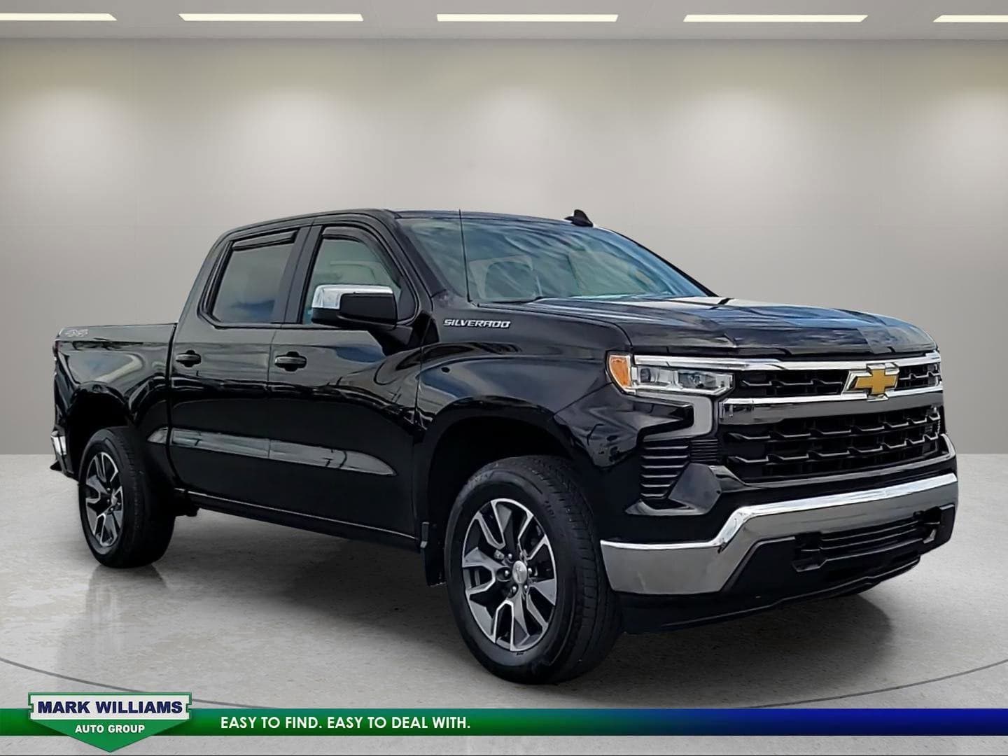 2024 Chevrolet Silverado 1500 LT Crew Cab 4WD