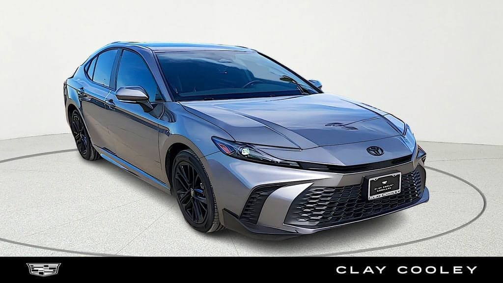 2025 Toyota Camry SE AWD