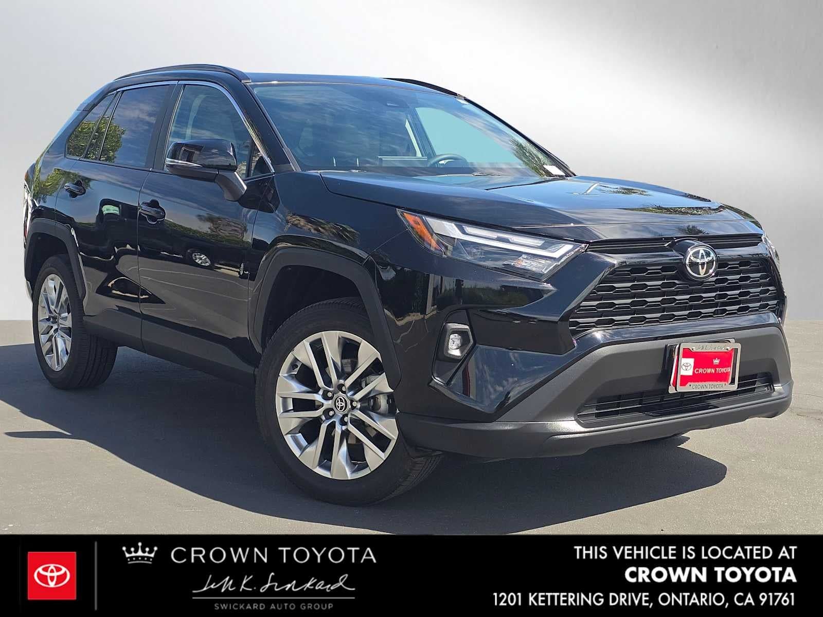 2025 Toyota RAV4 XLE Premium FWD