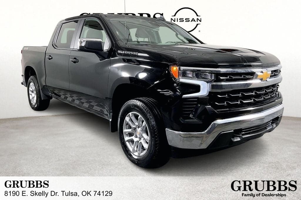 2024 Chevrolet Silverado 1500 LT Crew Cab 4WD