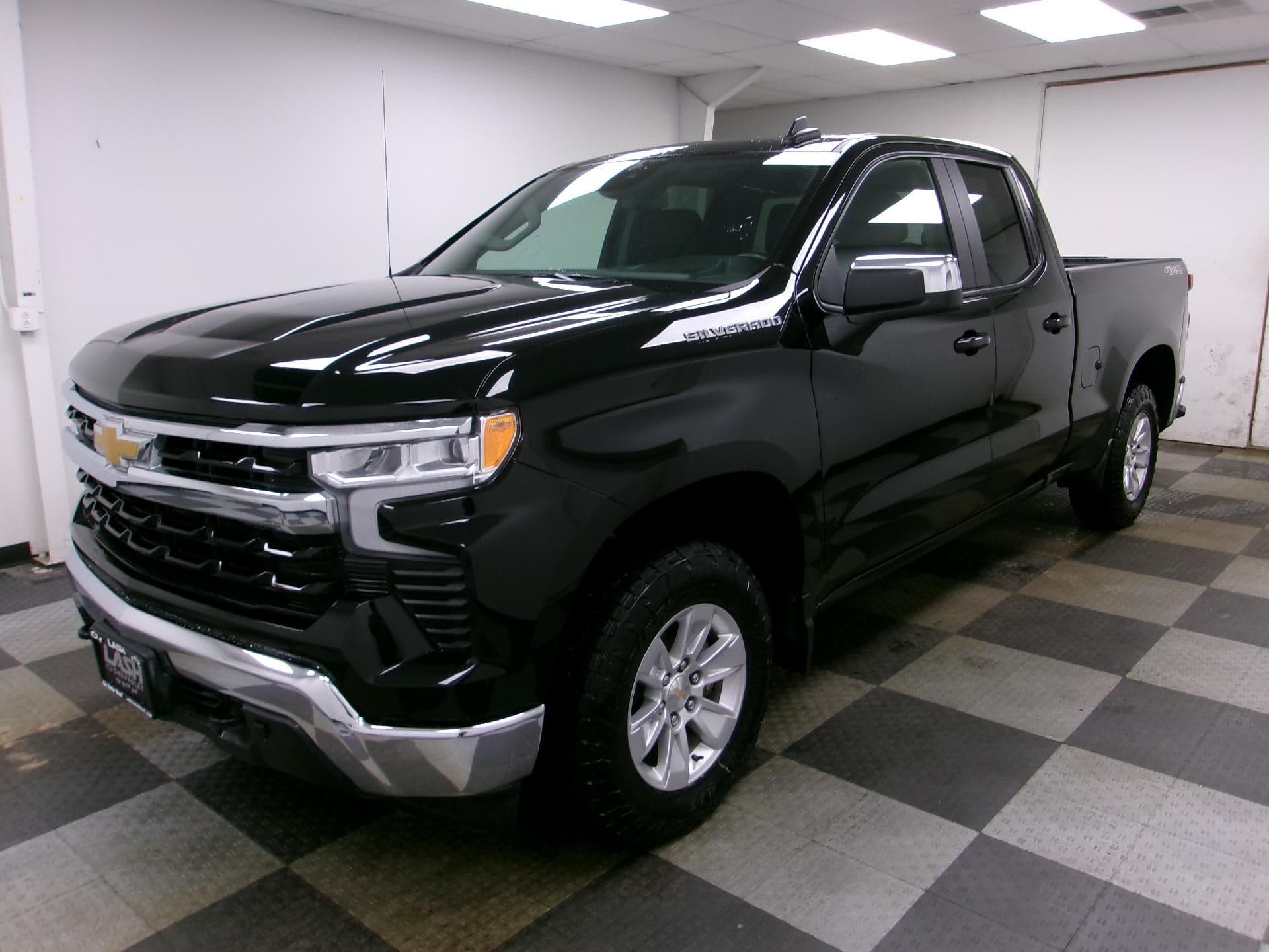 2024 Chevrolet Silverado 1500 LT Double Cab 4WD