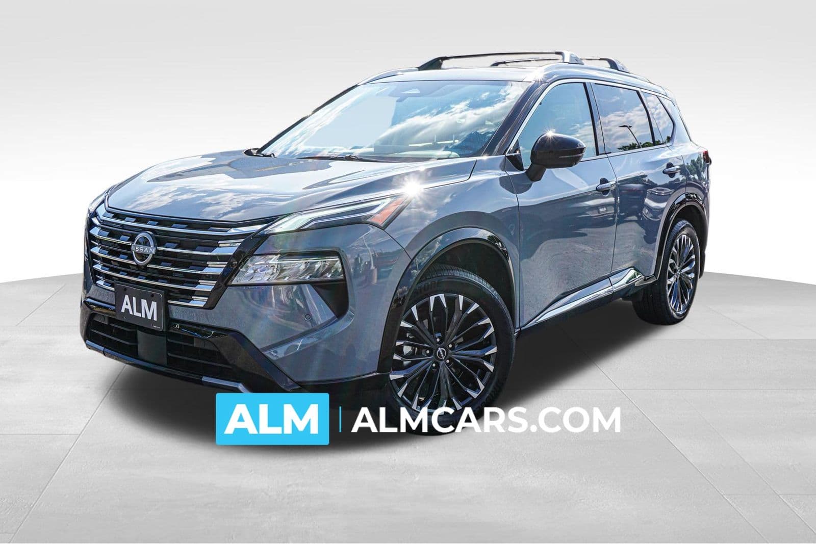 2025 Nissan Rogue Platinum FWD