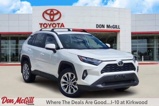 2025 Toyota RAV4 XLE Premium FWD