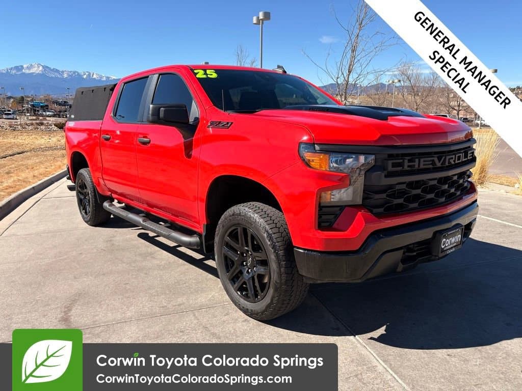 2025 Chevrolet Silverado 1500 Custom Trail Boss Crew Cab 4WD