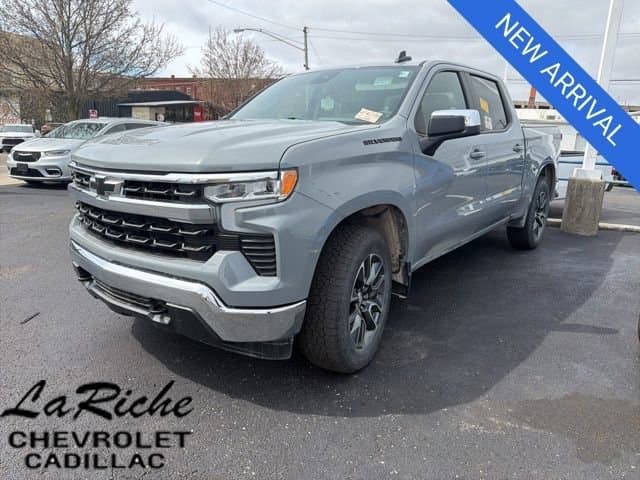 2024 Chevrolet Silverado 1500 LT Crew Cab 4WD