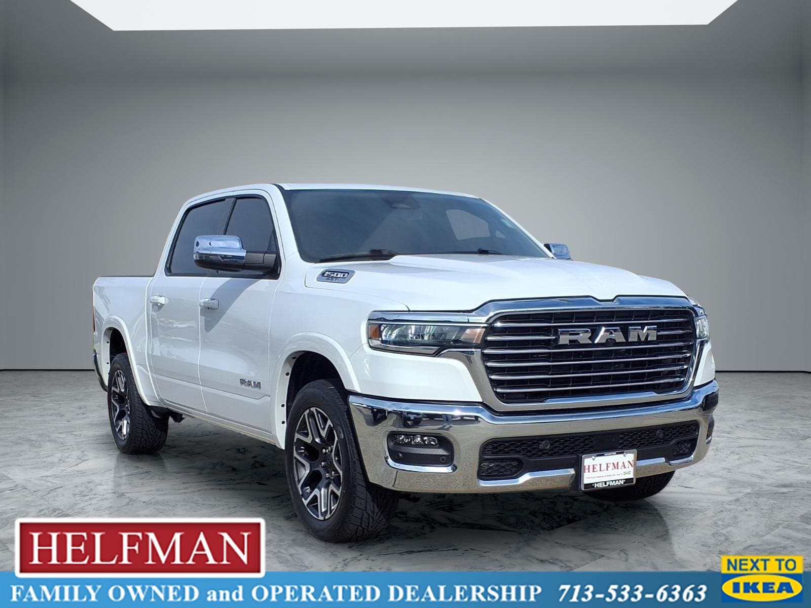 2025 Ram 1500 Laramie Crew Cab 4WD